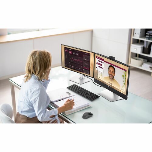 Vista 11 de Dell Pro 24 All-in-One QC24251; i5; 16 G