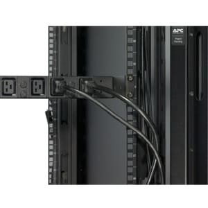 Unité de distribution d'alimentation APC by Schneider Electric NetShelter AP7526 - Basic - 6 x IEC 60320 C19 - 230 V AC So