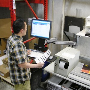 SV SIT STAND COMBO ARM NO WORKSURFACE POLISHED