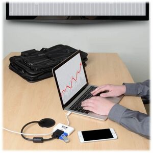 Tripp Lite series U444-06N-VU-C Graphic Adaptor - USB 3.1 Type C - 1 x VGA - 1 Each