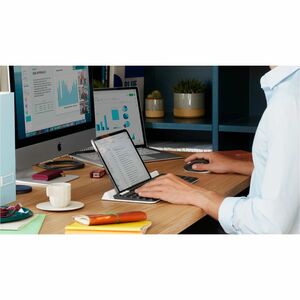 Logitech K780 Keyboard - Wireless Connectivity - USB Interface - Swiss - QWERTZ Layout - White - Bluetooth/RF - 10 m - 2.4