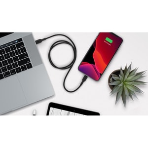 Belkin BoostCharge 1,01 m Lightning/USB-C Datentransferkabel - Cable for iPhone, iPad, iPad Pro, iPad mini, iPad Air - MFI