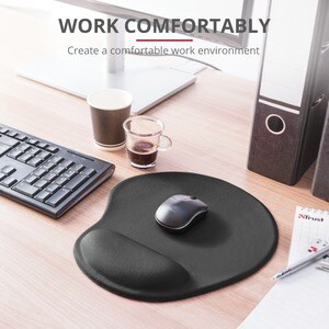 Trust Bigfoot Mouse Pad - 19 mm x 292 mm x 322 mm Dimension - Black - Gel, MicroFiber - Anti-slip, Anti-skid