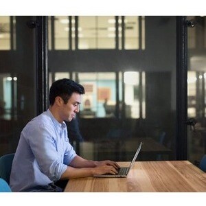 HP EB840AG8 i7-1165G7 14 16GB/512 PC