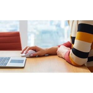 Logitech Signature M650 Mouse - Bluetooth/Radio Frequency - USB - Off White - Wireless - 4000 dpi - Scroll Wheel - Medium 