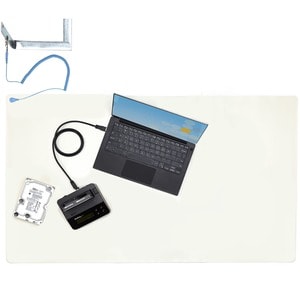 StarTech.com 23x47in Anti Static Mat, ESD Mat for Electronics Repair on Table or Desk, Flexible Work Pad, Detachable Groun