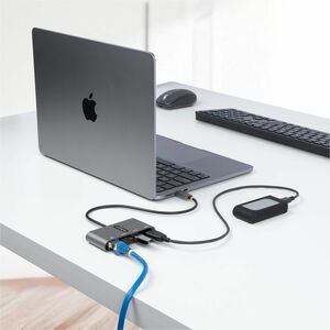 StarTech.com USB/Ethernet Combo Hub - USB 3.2 (Gen 1) Type C - Portable - 3 USB Port(s) - 1 Network (RJ-45) Port(s) - UASP