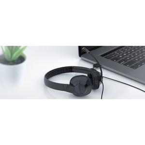 Creative HS-720 V2 Wired On-ear Stereo Headset - Black - Binaural - Ear-cup - 20 Hz to 20 kHz - 2 m (78.74") Cable - Noise