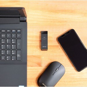 Disco Estado Sólido portatil 2TB USB 3.2 (Gen 1), compatible con Windows® , Mac® OS®, Chrome OS, PlayStation®, Xbox Series