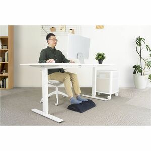 Kensington Premium Comfort Soft Footrest - Black - High Density Foam (HDF), Polyester - 1 Box