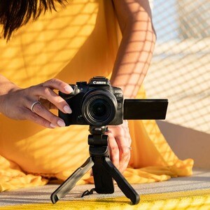 Canon EOS R10 24.2 Megapixel Mirrorless Camera Body Only - CMOS Sensor - 7.5 cm (3") Touchscreen LCD - Electronic Viewfind
