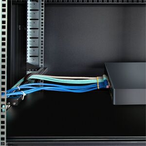 StarTech.com 1U Horizontal Cable Management Bar w/Adjustable Depth, 19" Rack-Mountable Lacing Bar For Organized Racks/Cabi