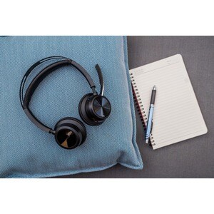 Poly Voyager Focus 2 Kabel/Kabellos Auf den Ohren, Kopfbügel Stereo Headset - Schwarz - Siri, Google Assistant - Binaural 