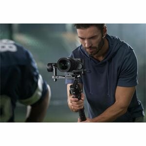 DJI RS 4 Gimbal Stabilizer - 3 kg Load Capacity - Aluminium Alloy - Black