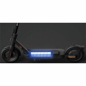 Xiaomi Electric Scooter 4 Pro 2nd Gen. Tipo: Monopattino classico, Colore del prodotto: Nero, Velocità massima: 20 km/h. C