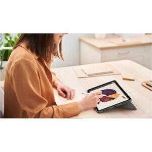 Logitech Combo Touch Keyboard/Cover Case for 27.9 cm (11") Apple iPad Pro 11 (2024) Tablet - Graphite - Scuff Resistant, S