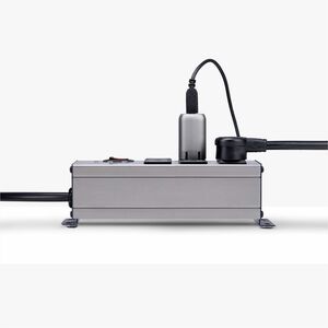 StarTech.com 6-Outlet Industrial Power Strip 125V/15A, EMI/RFI Isolation, Surge Protection, Mountable PDU, 8ft NEMA 5-15P 