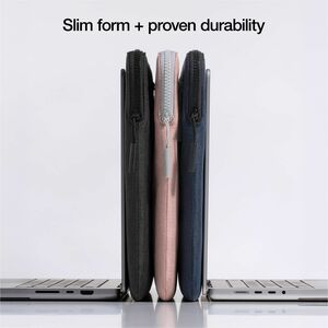 COMPACT SLEEVE IN WOOLENEX FOR MB PRO 14IN 2023 - GRAPHITE
