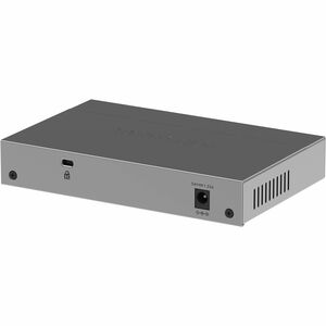 Netgear Business GS105P 5 Ports Ethernet Switch - Gigabit Ethernet - 10/100/1000Base-T - 2 Layer Supported - 67.50 W Power