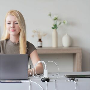 j5create JUP53100EF-N 100 W AC Adapter - Universal Adapter - 4 USB Type-C - For MacBook, Mobile Device, iPhone, iPad Air, 