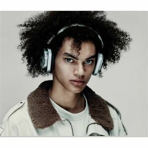 Nothing Headphone (1) Wired/Wireless Over-the-head, Over-the-ear Stereo Headset - Transparent, White - Binaural - Circumau