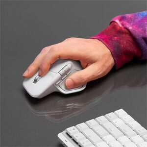 Mouse Logitech MX Master 4 - Frecuencia Bluetooth/Radio - USB Tipo C, USB Tipo A - Darkfield - 8 Botón(es) - Blanco - Inal