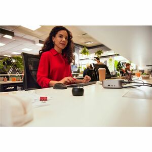 HP 725 键盘鼠标 - 英文 - A 型 USB 剪刀 无线 Bluetooth/RF 2.40 GHz 键盘 - 键盘/键盘颜色: 夜幕黑 - A 型 USB 无线 Bluetooth/RF 鼠标 - 4000 dpi - 5 按钮 - 