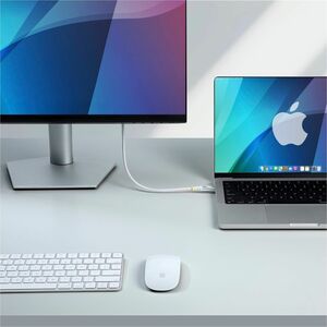 StarTech.com 3ft (91cm) USB4 Cable, 80Gbps, USB-IF Certified USB-C Cable, 240W, 8K 120Hz/4K 240Hz DP2.1, Thunderbolt 4 Com