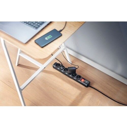 Trust Surge Suppressor/Protector - 6 x AC Power - 2.30 kVA - 230 V AC - 1.8 m