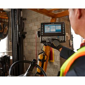 Zebra VC8300 Vehicle Mount Computer - Qualcomm Snapdragon 660 - Octa-core (8 Core) 2.20 GHz - 4 GB RAM - 32 GB Flash Memor