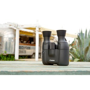 Canon 8X20 IS Binocular - 8x 20 mm Objective Diameter - Porro