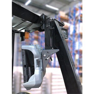 Gamber-Johnson Monitorschiene für Wire Guard - Schwarz - Höhenverstellbar