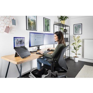 Kensington SD5750T Thunderbolt 4 Dual 4K Dock (DFS) - for Tablet PC, Notebook - Memory Card Reader - SD - 90 W - Thunderbo