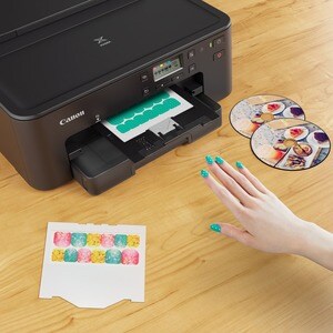 Canon PIXMA TS705a Impressora multi-funcional de jato de tinta - 1 - For Impressão em papel simples