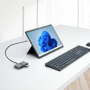 StarTech.com USB/Ethernet-Hub - USB 3.2 (Gen 1) Typ C - Tragbar - Grau - UASP-Support - 3 Total USB Port(s)1 Netzwerk (RJ-