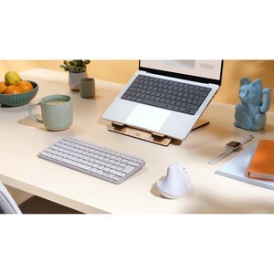 Logitech Lift Rato - Bluetooth - USB - Ótico - 6 Taste(n) - Branco - Sem fios - 4000 dpi - Roda de deslocação - Pequeno/Mé