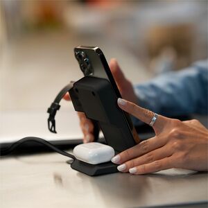 STM Goods ChargeTree Go - black - For AirPod, iPhone - 9 V, 12 V Input - Input connectors: USB - Portable, Compact