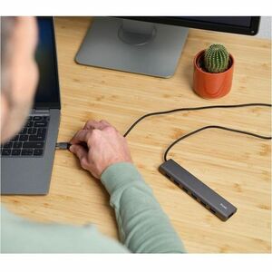 Trust USB-Hub - USB 3.2 Gen. 1 (3.1 Gen. 1) Typ-C - Grau - 7 Total USB Port(s) - PC, ChromeOS, Mac