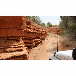 Midland MicroMobile MXAT04VP 6.6dB Gain Highland Tall Heavy-Duty Bull Bar Antenna System - 462 MHz to 468 MHz - 7 dB - Two