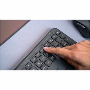 Logitech Signature Slim MK950 Keyboard & Mouse - QWERTY - English (UK) - USB Type A Scissors Wireless Bluetooth/RF 5.1 2.4