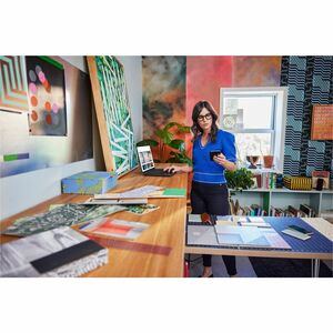 HP Spectre x360 Laptop 16-aa0003TX