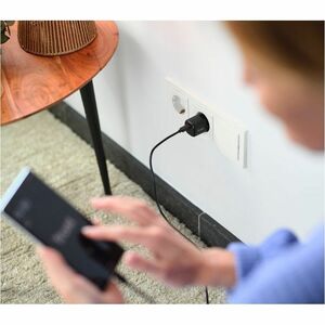 Trust Maxo 20 W AC Adapter - Universal Adapter - For Smartphone, Tablet PC, Bluetooth Device - 5 V DC, 9 V AC, 12 V DC Out