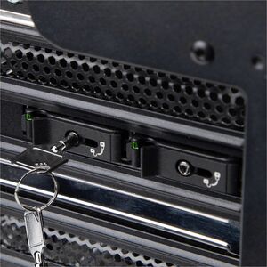 StarTech.com Dual-Bay M.2 NVMe SSD to PCIe x8 Removable Mobile Rack; Bifurcation Required; Tool-less Installation, PCIe Ho