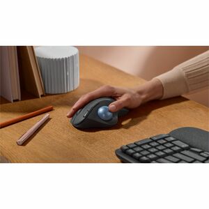 Logitech ERGO M575S Trackball - Optical - Wireless - 32.81 ft - Bluetooth/Radio Frequency - 2.40 GHz - Blue, Graphite - US