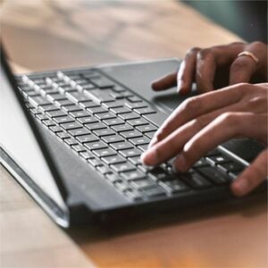 VICTUS 15-fa2000 15-fa2015TX 39.6 cm (15.6") 游戏笔记本 - Full HD - Intel Core 5 210H - 16 GB - 512 GB SSD - Intel 芯片 - 1920 x 