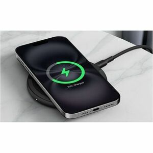 Belkin 15W Qi Wireless Charging Pad for Smartphones - USB-C Cable - Fast Charge - Charging Station - Black - For Smartphon