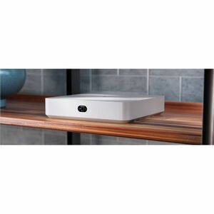 Ubiquiti Network Video Recorder Instant - Network Video Recorder - HDMI - 4K Recording - 2.9 cm (1.1") Screen