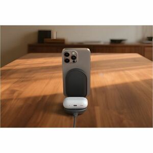 Belkin UltraCharge Induction Charger - For iPhone - Input connectors: USB - Foldable