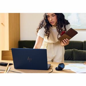 Ordinateur Portable - HP EliteBook X G2a Copilot+ PC - Écran 35,6 cm (14") - WUXGA - AMD Ryzen AI 5 Ryzen AI 400 Series 43