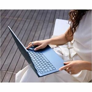 HP EliteBook X Flip G2i 35.6 cm (14") Touchscreen Convertible Copilot+ PC 2 in 1 Notebook - 5G - WUXGA - Intel Core Ultra 